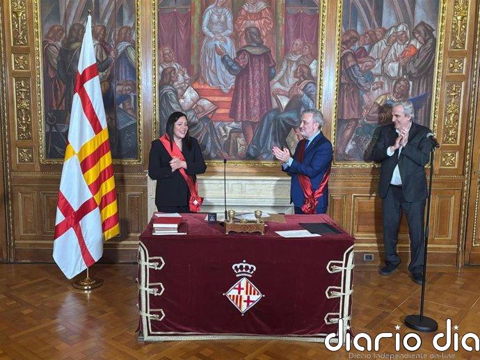 Sara Belbeida (PSC) toma posesión como primera concejal de origen árabe y musulmana de Barcelona