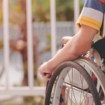 Sensores portátiles pueden ayudar a identificar a pacientes con EM en riesgo de empeoramiento de la discapacidad