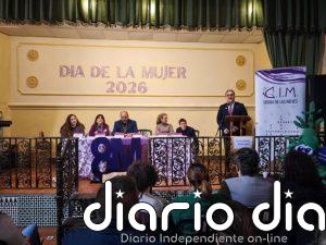 Sierra de las Nieves alza la voz por la igualdad en una jornada comarcal por el 8M celebrada en Yunquera (Málaga)
