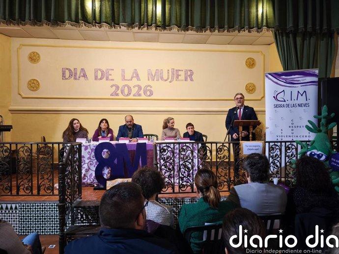 Sierra de las Nieves alza la voz por la igualdad en una jornada comarcal por el 8M celebrada en Yunquera (Málaga)