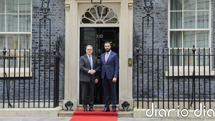 Starmer recibe a Al Shara en Londres para impulsar acuerdos en materia económica y migratoria