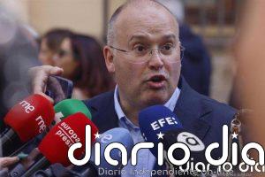 Tellado critica que Sánchez se centra "en las miserias de su gobierno sin aportar ninguna medida" ante la guerra en Irán