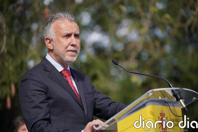 Torres dice que Canarias puede aspirar a un acuerdo sobre aeropuertos como el del País Vasco, que "no es la cogestión"