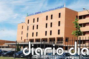 Tres heridos tras la salida de la vía de un turismo en Camuñas