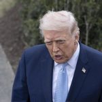 Trump amenaza con destruir centrales eléctricas iraníes si Teherán no "abre plenamente" el estrecho de Ormuz en 48 horas