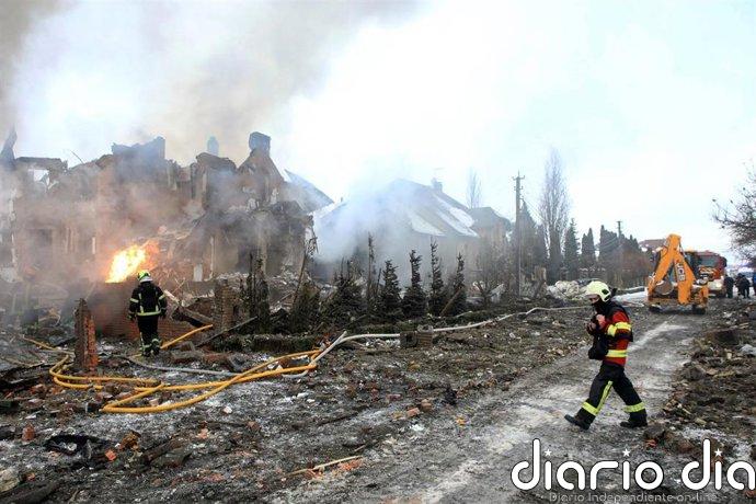 Ucrania denuncia al menos cuatro muertos y 15 heridos en Kiev tras otra noche de bombardeos rusos