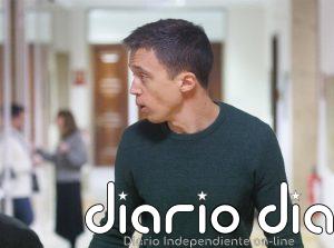 Un juez escucha el viernes a Mouliaá y Errejón tras acusarle ella de extorsionar a testigos