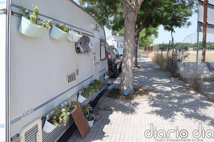 Un juzgado ordena el desalojo de un solar en Eivissa ocupado por caravanas