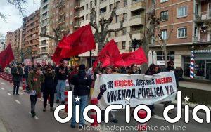 Una manifestación pide el "fin de la especulación inmobiliaria y la "expropiación de vivienda en manos de fondos buitre"
