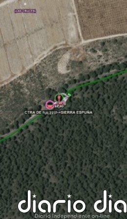 Una persona resulta herida tras volcar la cabeza tractora de un camión en Alhama