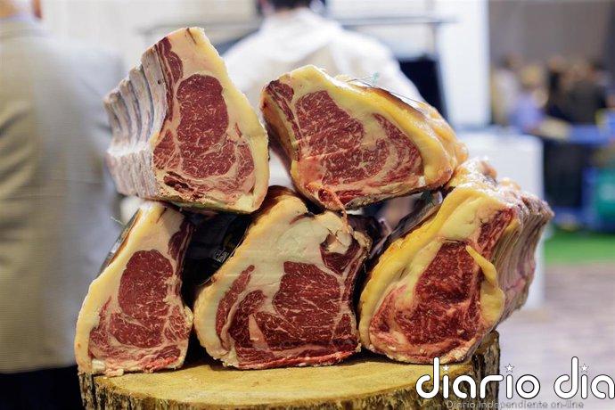 Unos 3.800 trabajadores de la cárnica brasileña JBS van a la huelga en EEUU por "prácticas laborales injustas"