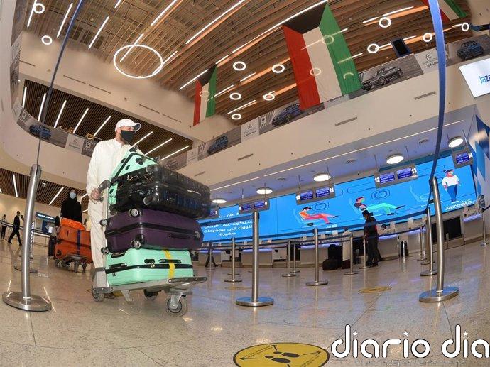 Varios drones impactan sobre el Aeropuerto Internacional de Kuwait