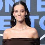 Victoria Federica, deslumbrante, responde con una sonrisa a las preguntas sobre su relación con Jorge Navalpotro