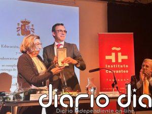 Vida Manso González-Zabraniecki recibe la Orden de Alfonso X el Sabio por difundir la cultura española en Francia