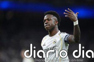 Vinícius Júnior sonríe por fin en un derbi