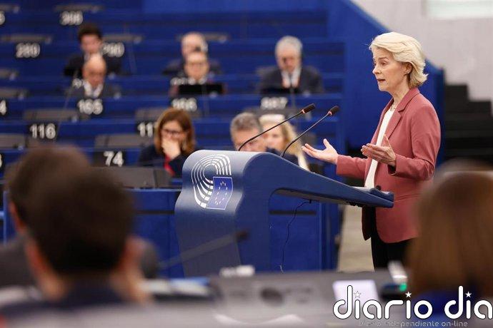 Von der Leyen dice que el diseño del mercado eléctrico funciona pero sugiere un tope al precio del gas