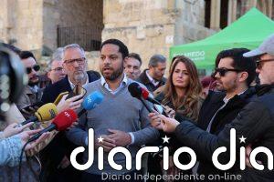 Vox apela al "sentido común" y reivindica su "coherencia" para impulsar un "cambio total" frente a PP y PSOE