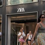 Zara, Mango y H&M, las marcas de moda femenina con mayor relevancia en la IA en España