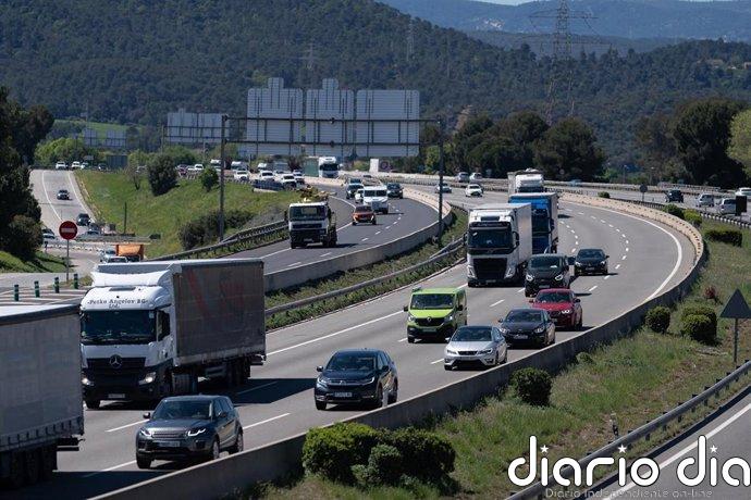 267.000 vehículos salen de Barcelona y su área a las 20 horas en la operación salida del 1 de mayo