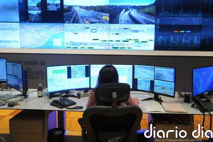 286.000 vehículos salen de Barcelona hasta las 19 horas de este jueves, el 51% de los previstos