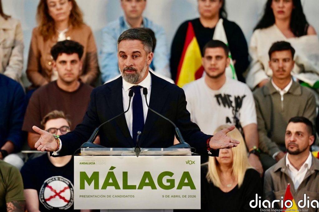 Abascal dice que el PP "ha robado el cambio en Andalucía" haciendo "las mismas políticas que PSOE"