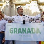 Abascal se felicita por el acuerdo PP-Vox para en Extremadura y anuncia una vicepresidencia "para deshacer leyes"