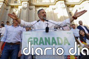 Abascal se felicita por el acuerdo PP-Vox para en Extremadura y anuncia una vicepresidencia "para deshacer leyes"