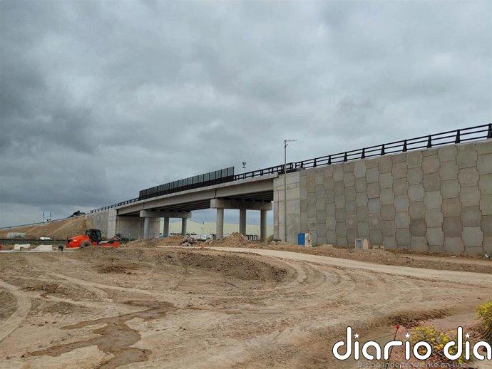 Adif AV pone en servicio un nuevo paso superior para vehículos y peatones en Torre Pacheco