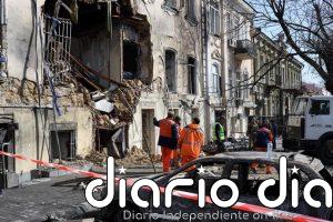 Al menos tres muertos, incluido un niño, en un ataque ruso en Odessa