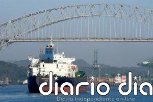 Al menos un muerto y cuatro heridos por el incendio de un camión cisterna en el Puente de las Américas en Panamá