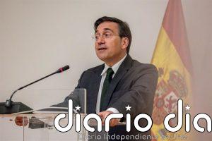 Albares se reúne este jueves con empresarios del Campo de Gibraltar para abordar el acuerdo sobre Gibraltar