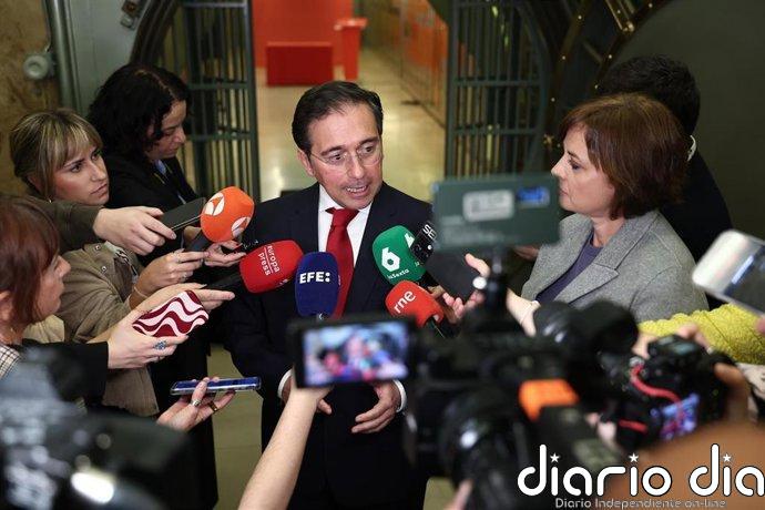 Albares sobre las críticas de Trump al Papa: "El poder político no puede interferir en absoluto en religión"