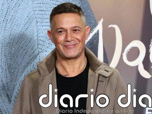 Alejandro Sanz se abre en canal: de su depresión, a su amor por Stephanie Cayo: "Estoy enamorado"