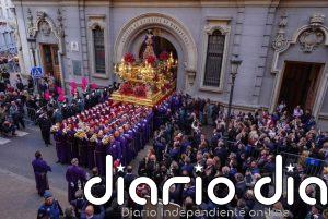 Almeida participa en la procesión de Jesús de Medinaceli en el Viernes Santo madrileño