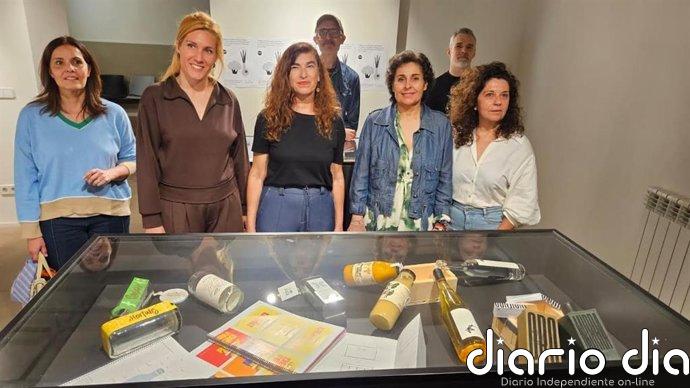 Alumnos de la ESDIR exponen sus trabajos sobre Packaging en la Casa de los Curas de Calahorra hasta el 30 de abril