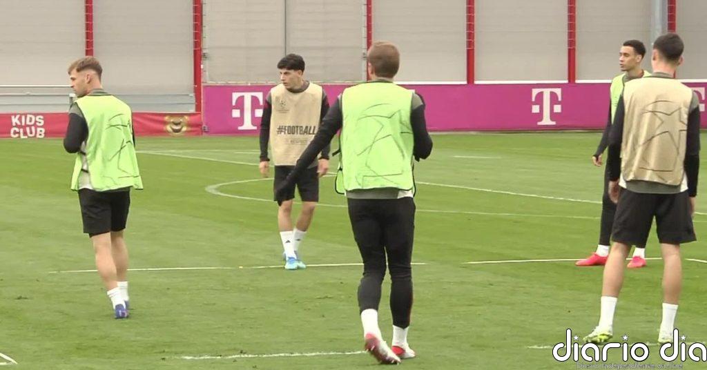 Ambiente distendido en el último entrenamiento del Bayern antes de recibir al Madrid
