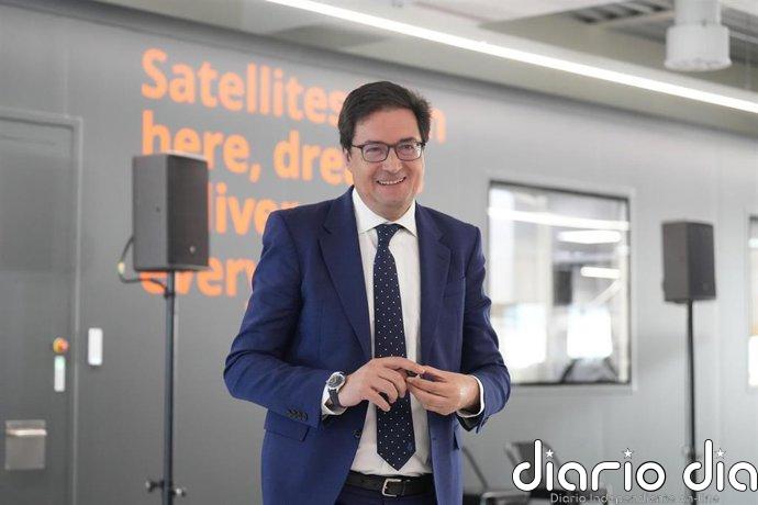 (AMP) El Gobierno obligará desde octubre a usar el prefijo '400' en las llamadas comerciales