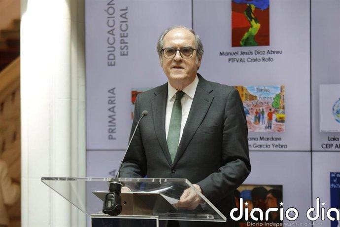 Ángel Gabilondo: "Los DDHH nos dan fuerza e intensidad, son un camino, un modo de proceder"
