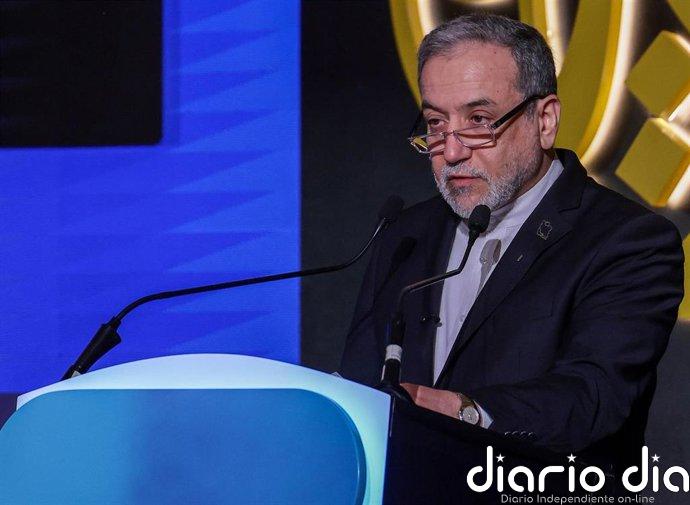 Araqchi atribuye a los "constantes cambios en las demandas" de EEUU el fracaso en las negociaciones de Islamabad