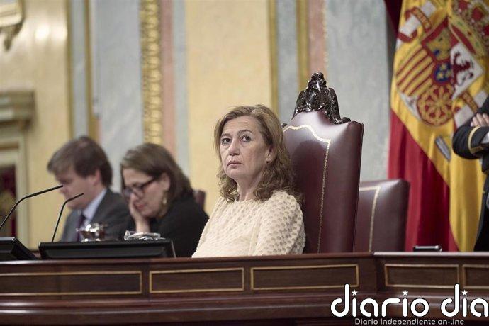 Armengol ve "cobarde" que el PP use la sesión de control para pedir su dimisión cuando ella no puede defenderse