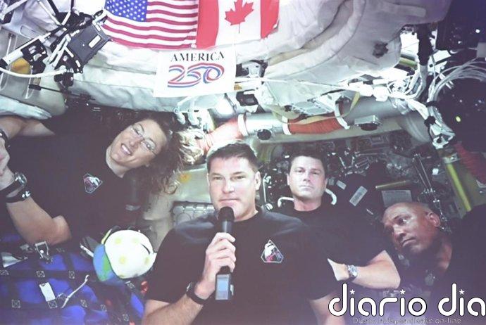 Astronautas de Artemis II serán extraídos de la nave dos horas después de amerizar, hacia las 04:00 del sábado en España