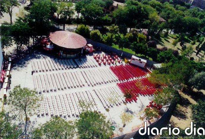 Ayuntamiento abre la adjudicación para el montaje y gestión del cine de verano al aire libre del Parque de la Bombilla