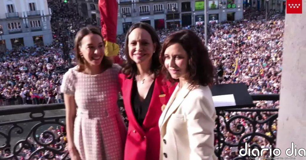 Ayuso dice que Corina Machado "pasará a la historia por ser la primera presidenta de Venezuela"