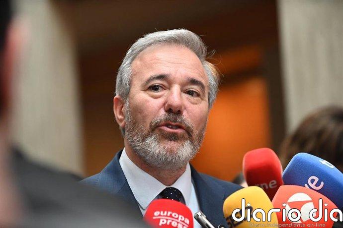 Azcón asume la "prioridad nacional" de Vox, pero "siempre" dentro de la legalidad