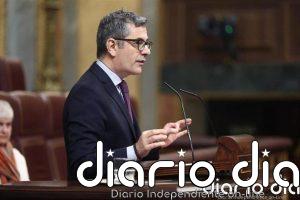 Bolaños acusa al PP de "revolcarse en la xenofobia" con el pacto con Vox en Extremadura y advierte: "Vamos a pararlo"