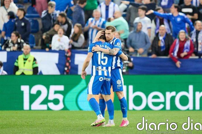 Boyé rescata un punto de fe en Anoeta y el Elche también cree tras ganar al Valencia