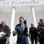 Bruselas da un plazo de 30 días a la Bienal de Venecia para explicar la participación de Rusia en la muestra