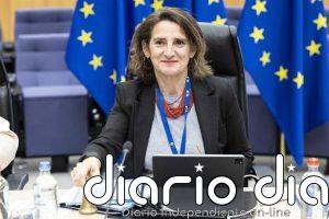 Bruselas somete a consulta una reforma para facilitar las fusiones de empresas y crear "campeones europeos"