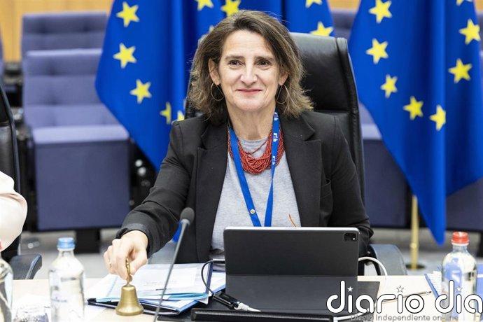 Bruselas somete a consulta una reforma para facilitar las fusiones de empresas y crear "campeones europeos"