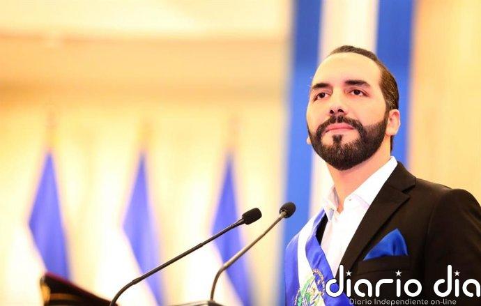 Bukele ofrece a Colombia trasladar "el 100%" de su población carcelaria tras críticas al sistema carcelario del país